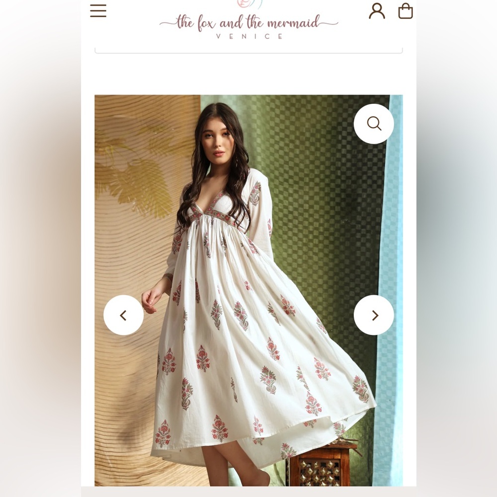 The Fox and the Mermaid - White Floral Long Sleeve Dress - M/L - NWT